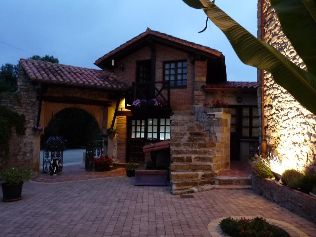 Posada El Pozo Castañedo Exteriér fotografie